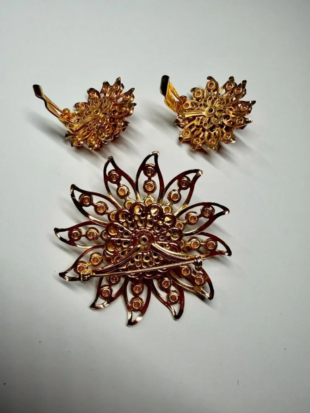 Vintage Judy Lee Brooch & Clip On Earrings Set Orange Rhinestone Floral Gold Ton